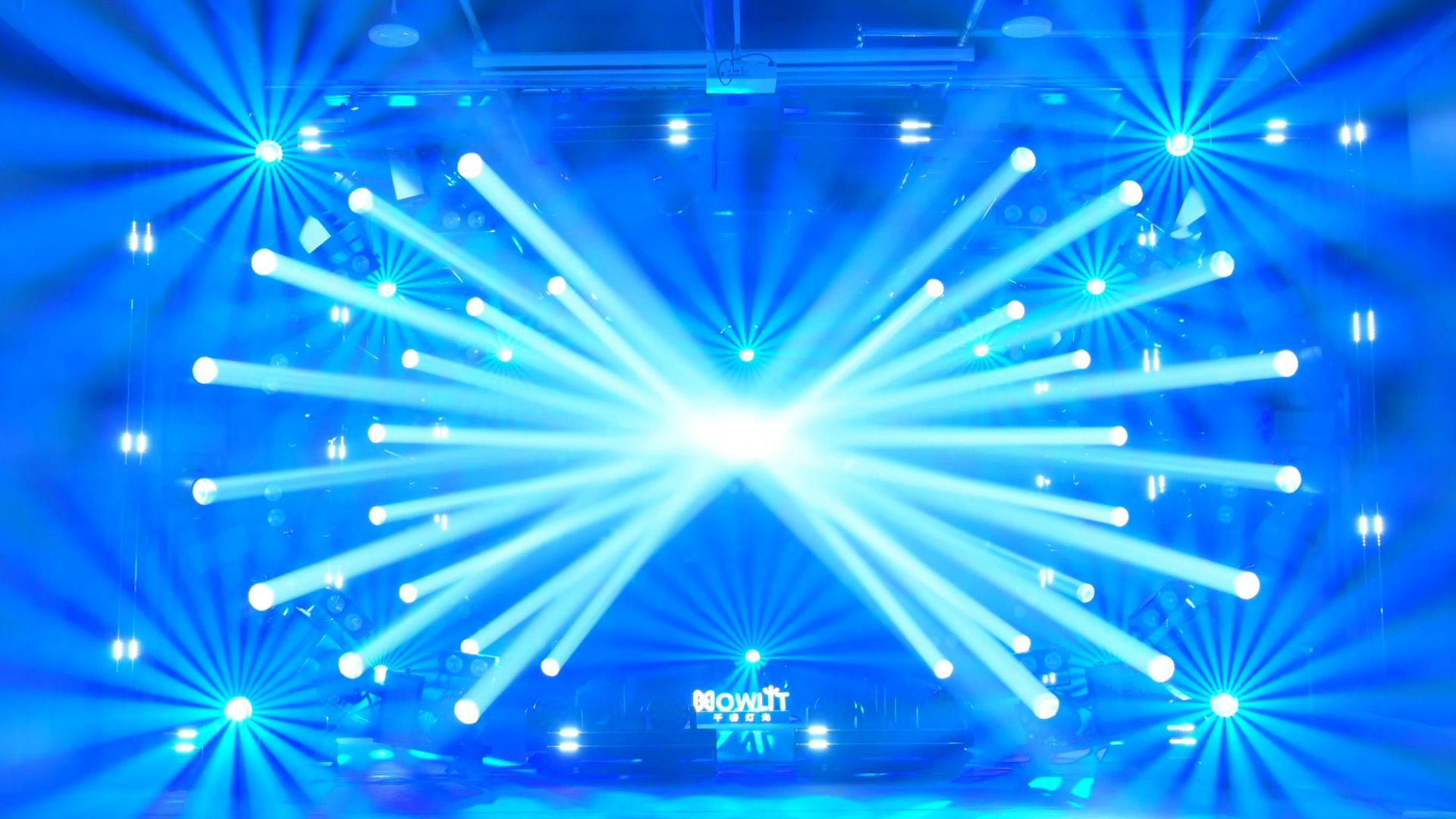 Выставка осветительных приборов NOWLIT Showroom 2025